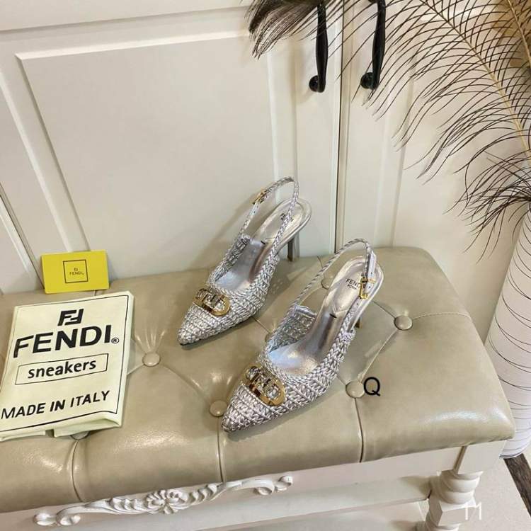 Picture of Fendi Shoes _SKUFendisz35-405CMSY05015090